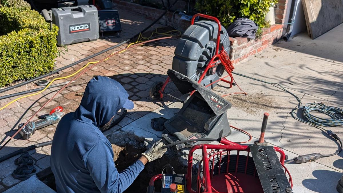 Emergency Plumber Northridge | Sewer Cleanout & Rooter — BBC Rooter